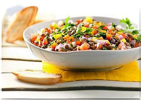 Salad with lentils