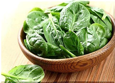 spinach in a bowl