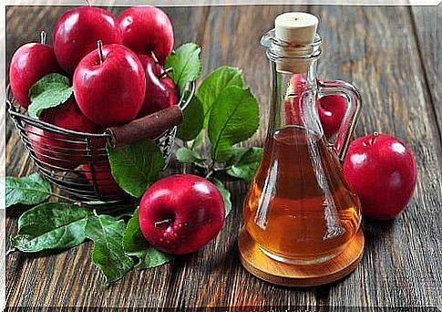 Apple cider vinegar in a bottle