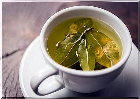 Coca leaf tea