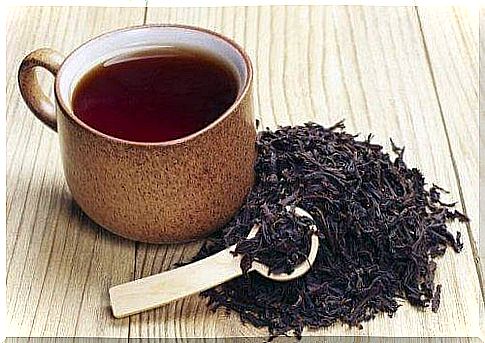 Black tea as a remedy for a tooth abscess