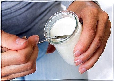 Yogurt to fight bad breath