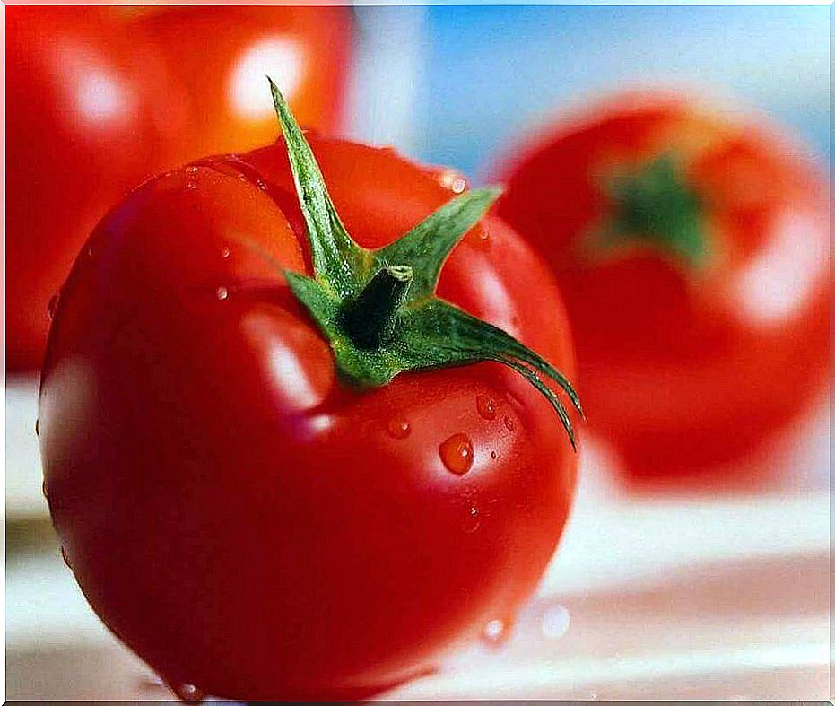 Tomatoes for rice with chicken and vegetables