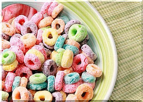 Cereals with sugar are unhealthy foods