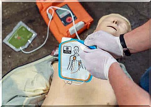 CPR exercise on a dummy